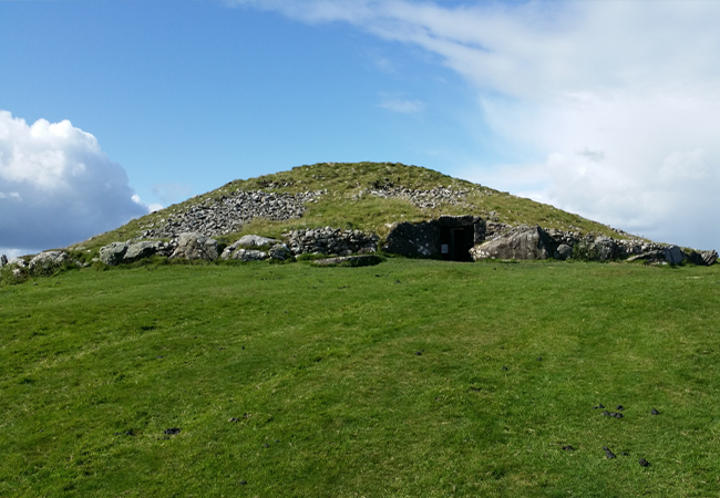 Sliabh na Cailleach, Loughcrew